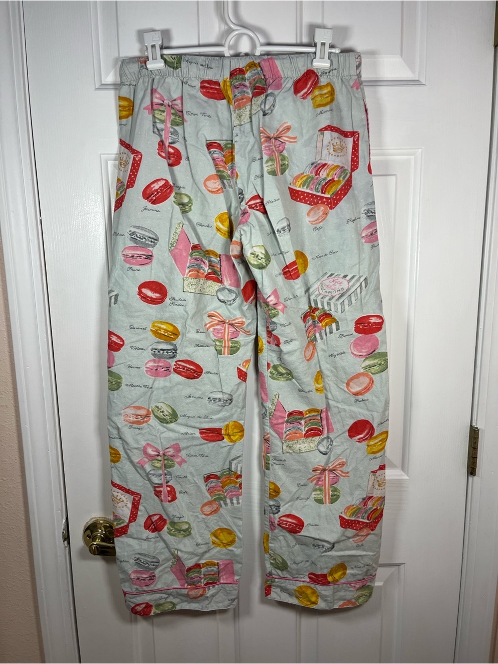 Nick & Nora Light Mint Pajama Pants with Colorful Macaron - Small - Picture 6 of 13